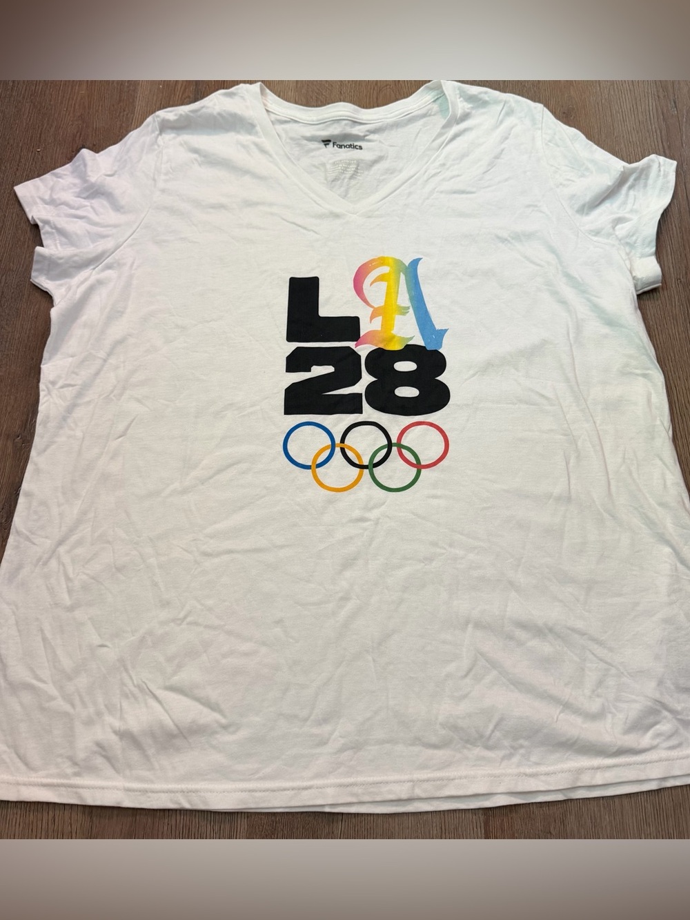 NEW White LA 28 Olympic Rings V-Neck T-Shirt